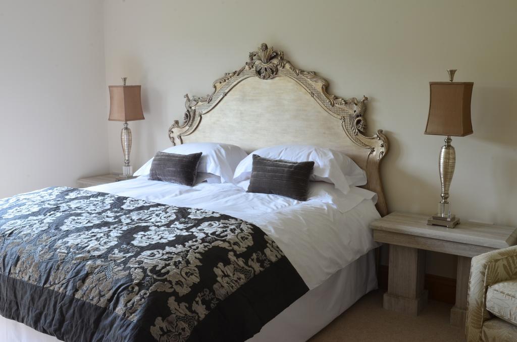 Llwyn Helyg Country House Affittacamere Carmarthen Camera foto