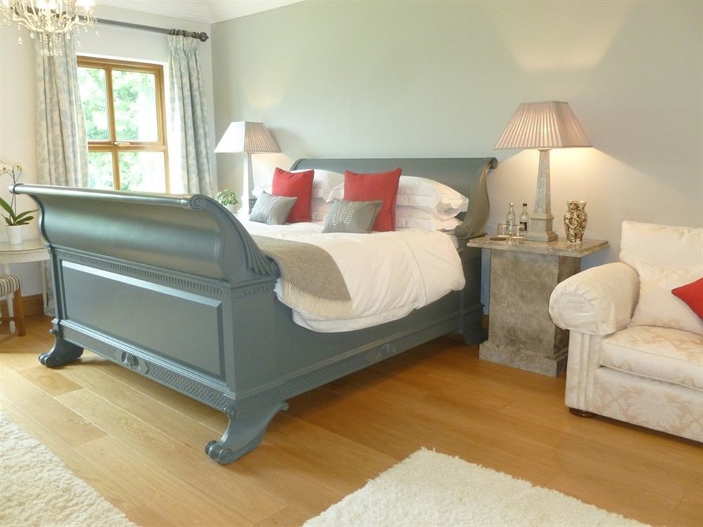 Llwyn Helyg Country House Affittacamere Carmarthen Esterno foto